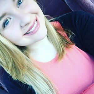 Meet your Posher, Melodie